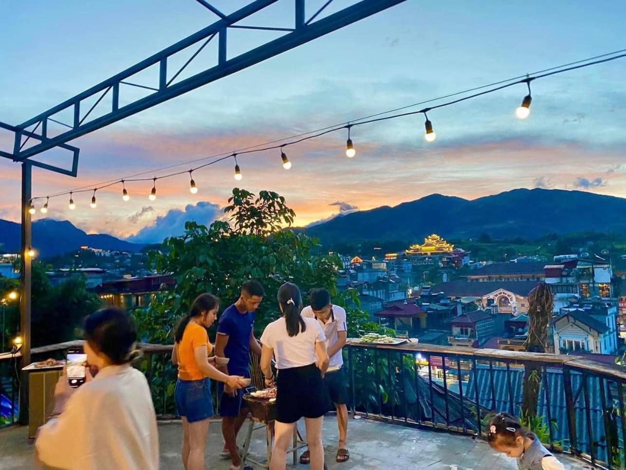 Love House Homestay Sapa ภายนอก รูปภาพ